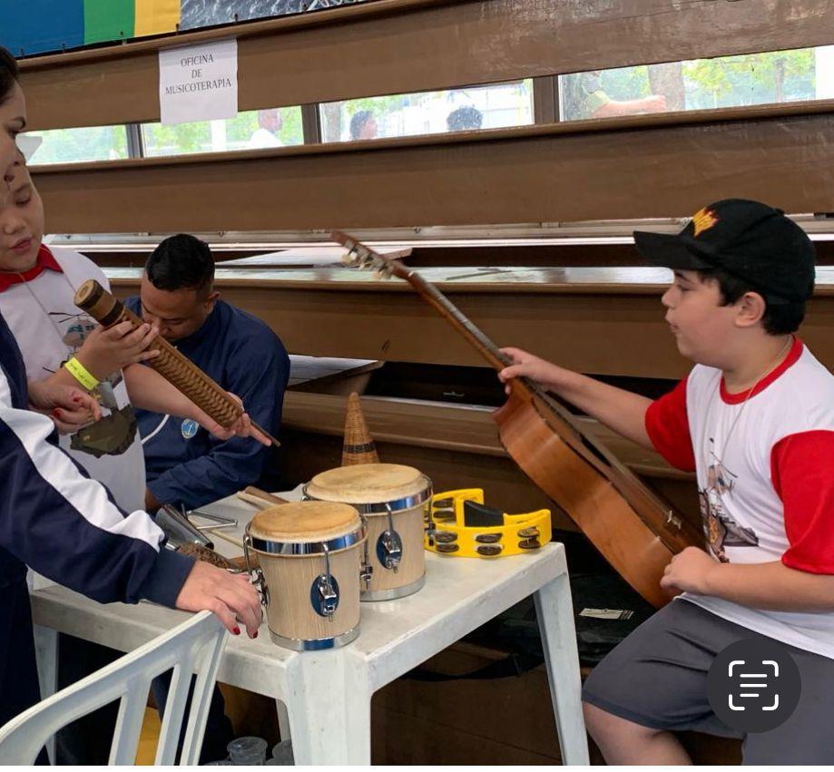 Construindo um futuro de oportunidades para pessoas com TEA, através do movimento e da interação social.